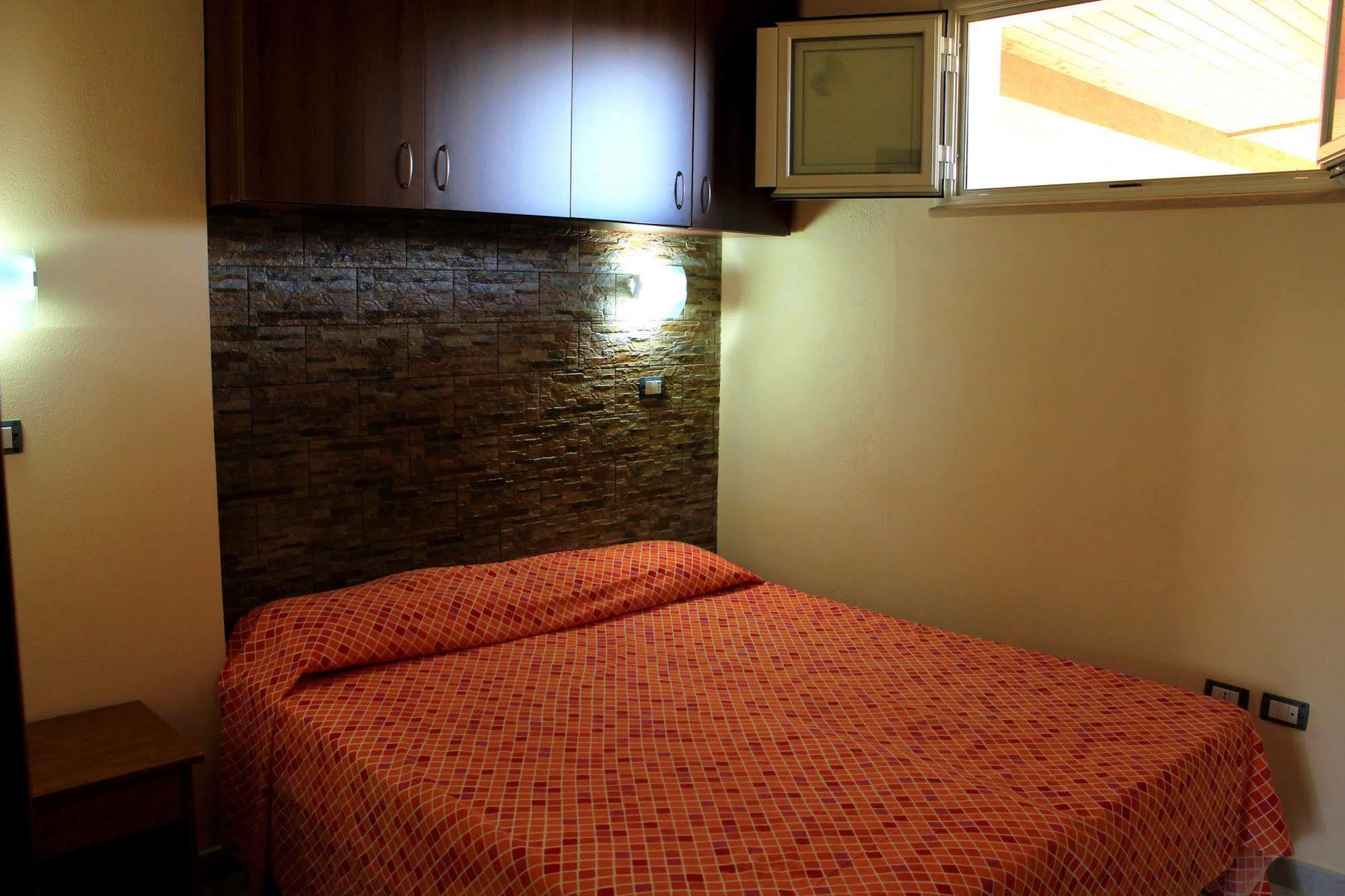 Garden Bed & Breakfast 3*
